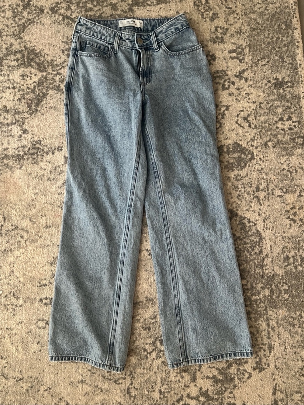 Hollister curvy mid- Rise Baggy w24 regular